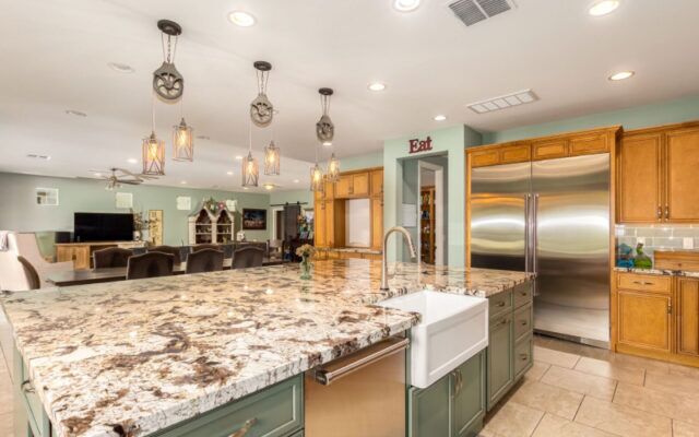 Kitchen-Pantry-01